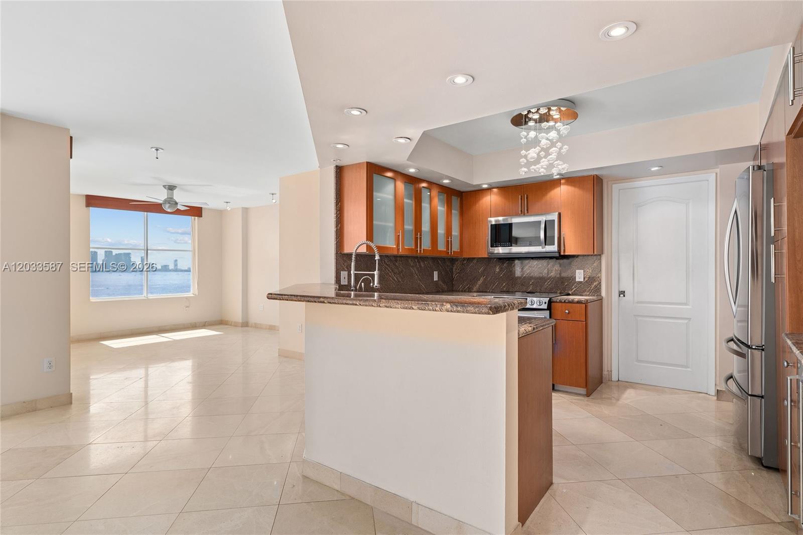 1900 Sunset Harbour #1008 Miami Beach, FL 33139