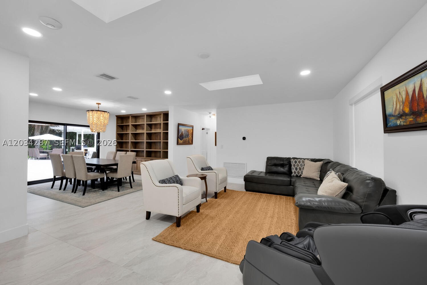 6860 SW 99th Ter Pinecrest, FL 33156