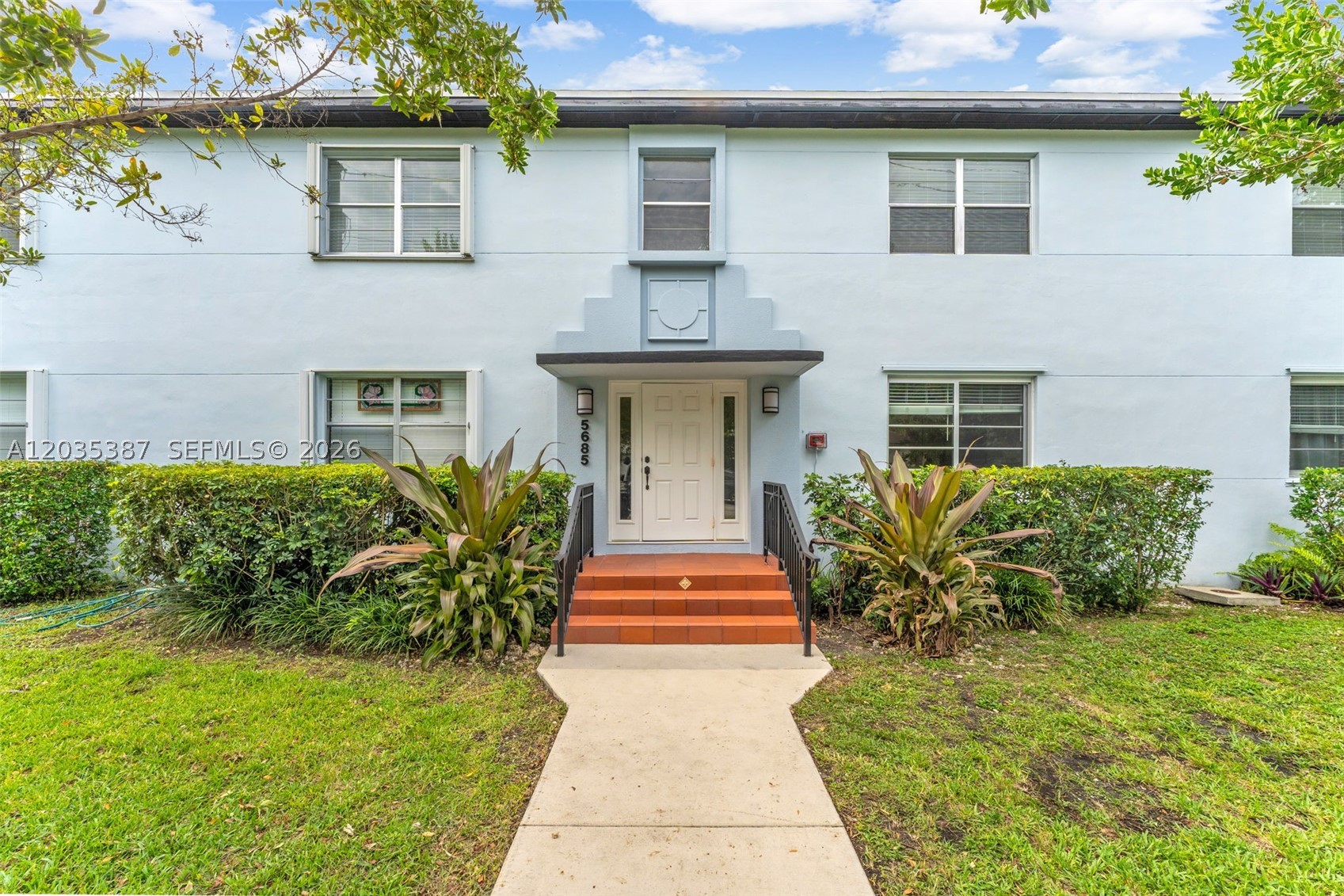 5685 SW 80th St #58B