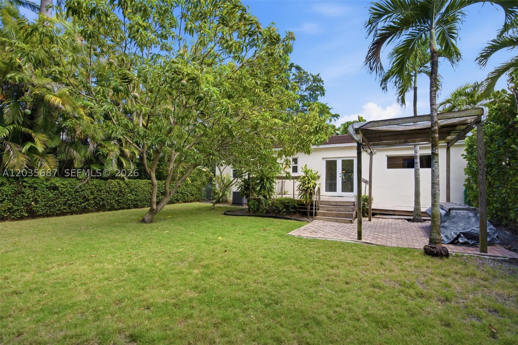 2355 Overbrook St Coconut Grove, FL 33133