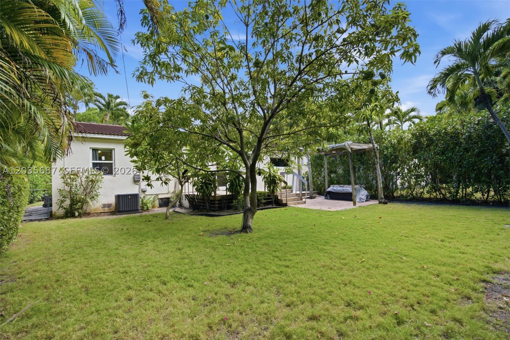 2355 Overbrook St Coconut Grove, FL 33133