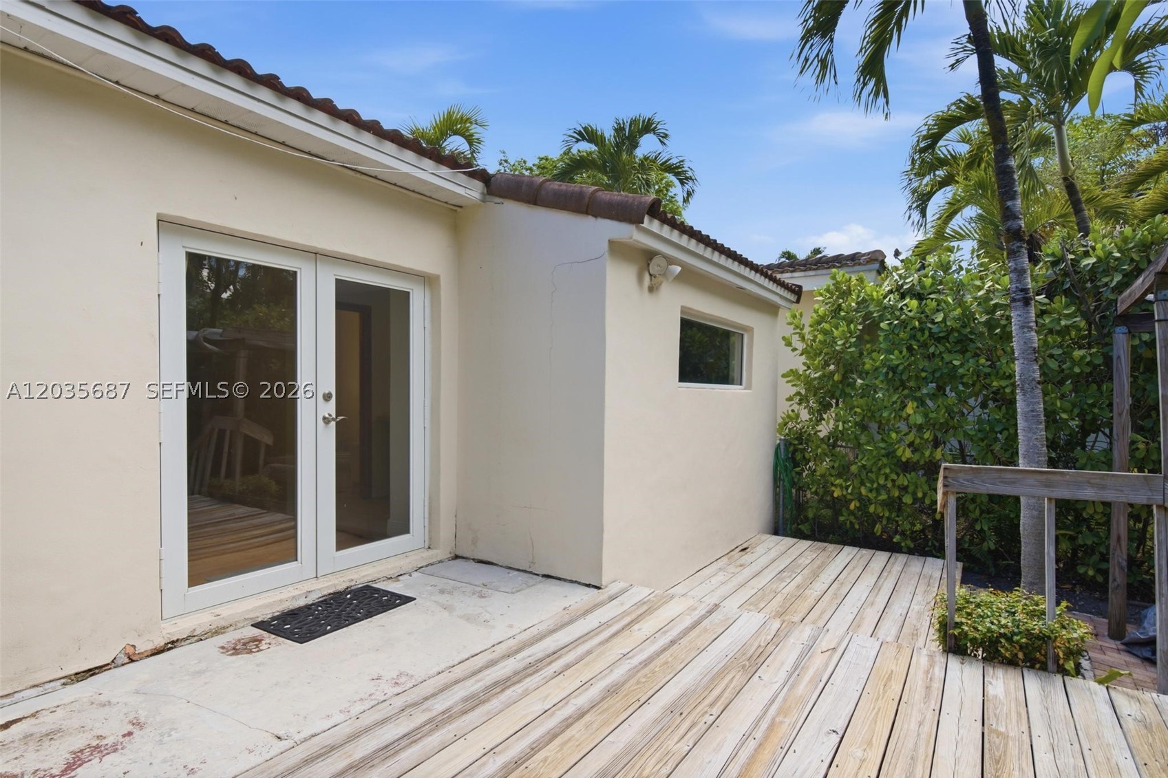 2355 Overbrook St Coconut Grove, FL 33133