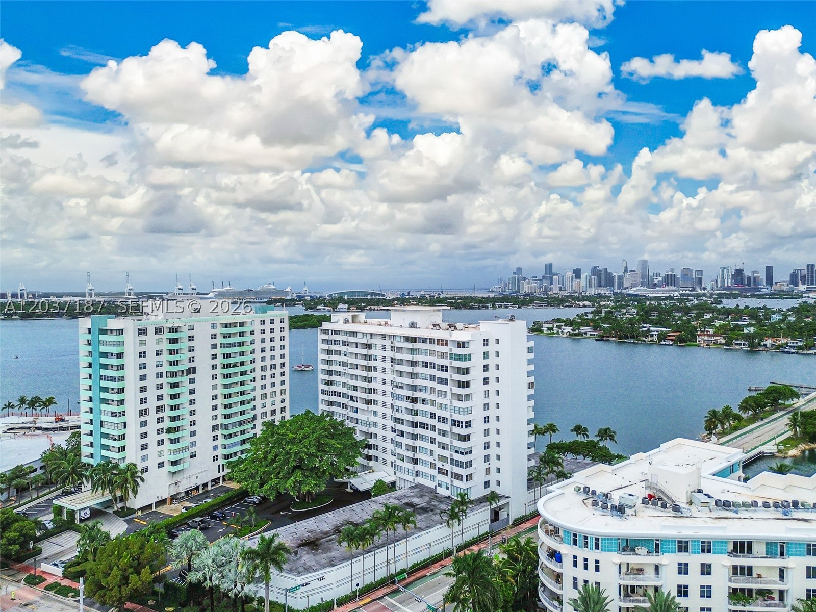 3 Island Ave #14A Miami Beach, FL 33139
