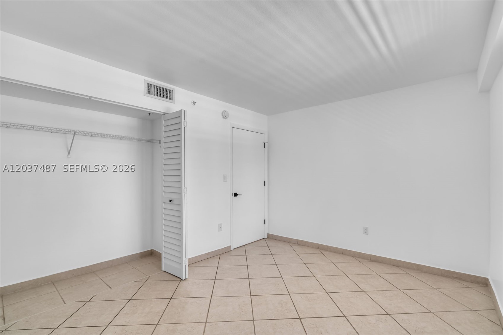 1401 Bay Rd #409 Miami Beach, FL 33139