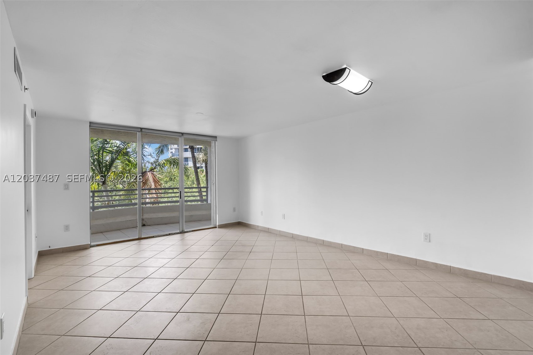1401 Bay Rd #409 Miami Beach, FL 33139