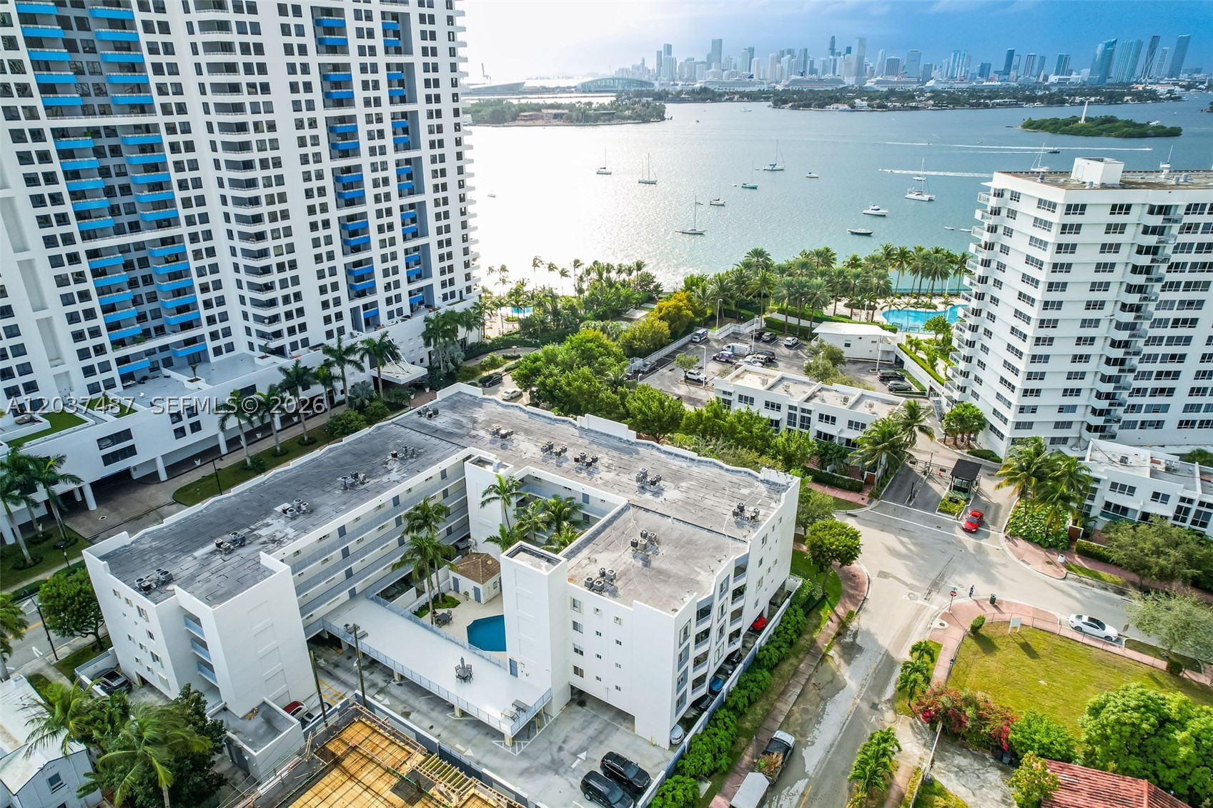 1401 Bay Rd #409 Miami Beach, FL 33139