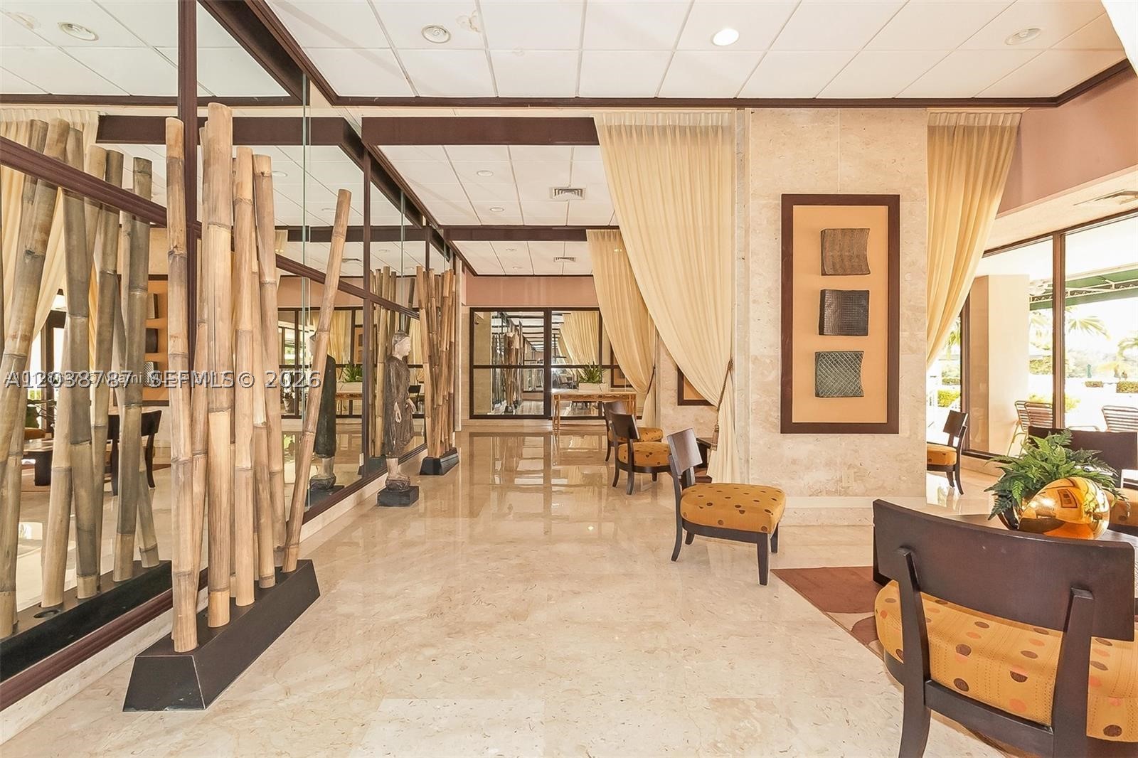 image Arlen House Condo46
