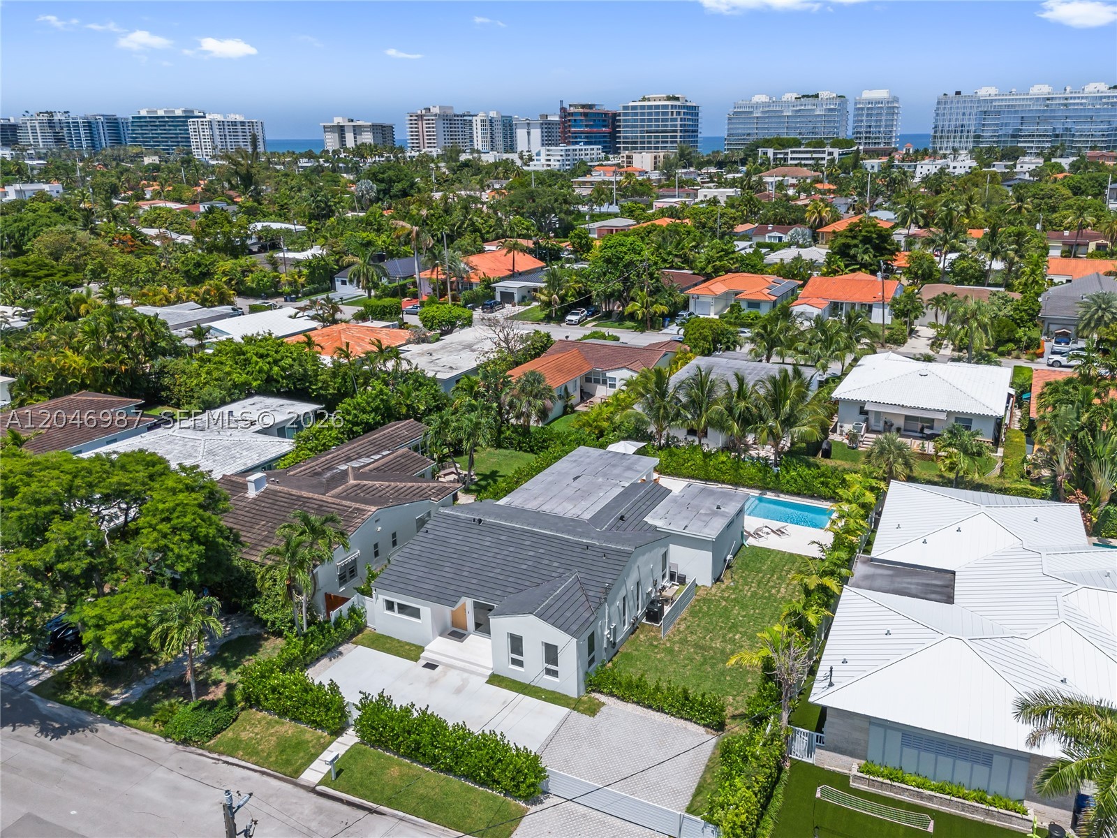 9033 Emerson Ave Surfside, FL 33154