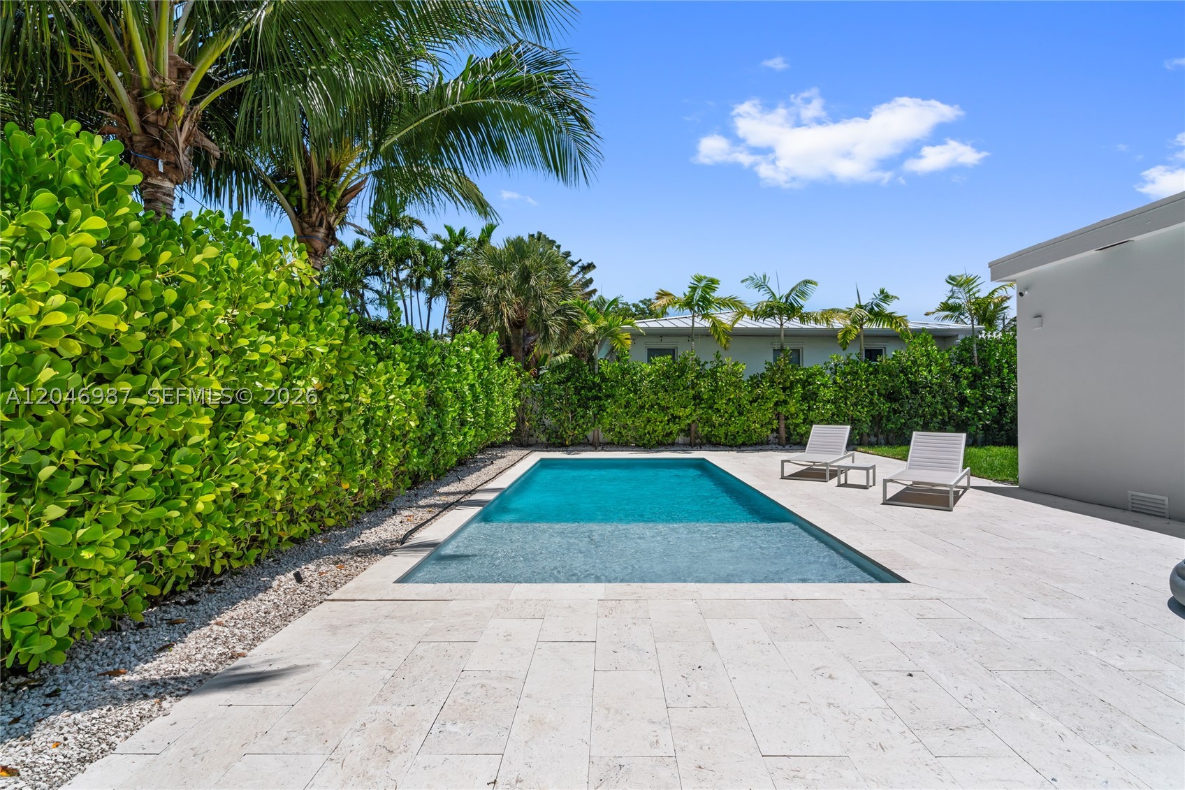 9033 Emerson Ave Surfside, FL 33154