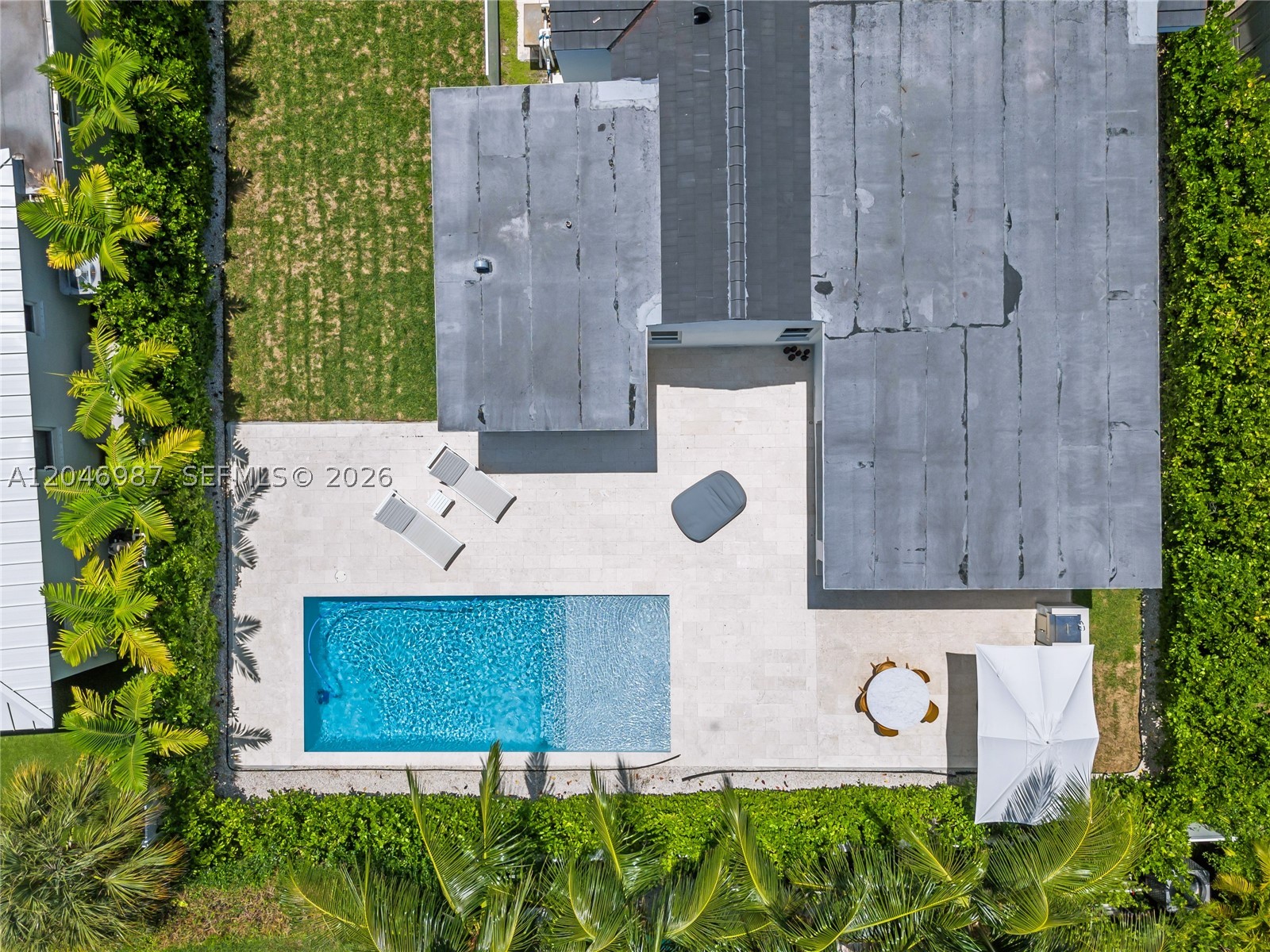 9033 Emerson Ave Surfside, FL 33154