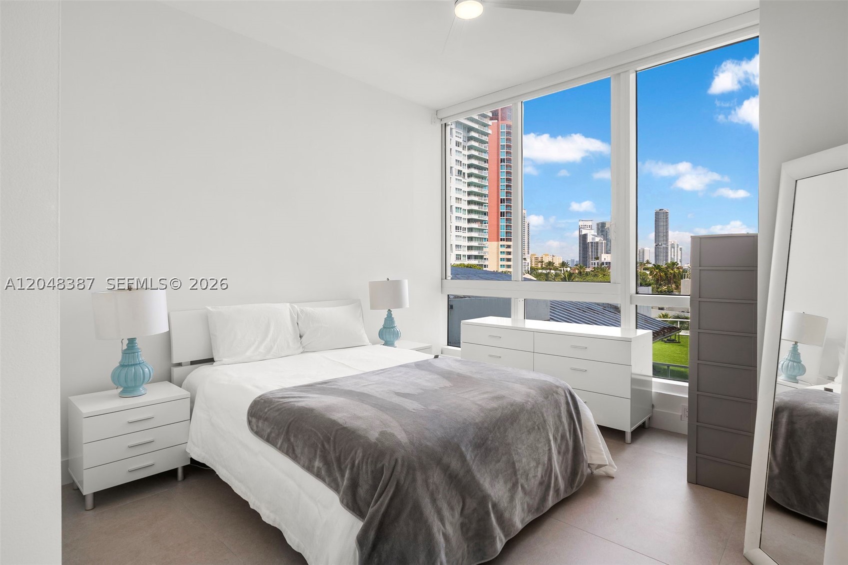 100 S Pointe Dr #501 Miami Beach, FL 33139