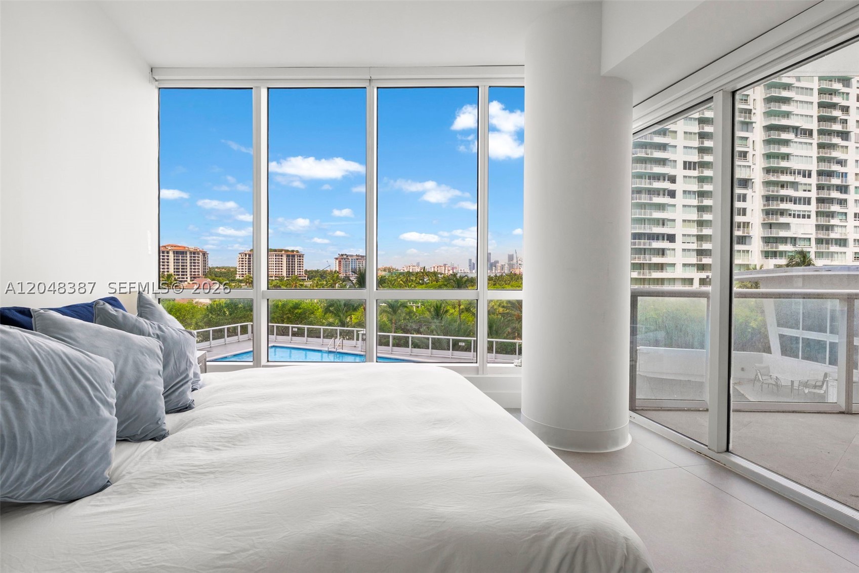 100 S Pointe Dr #501 Miami Beach, FL 33139