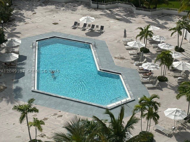 image Arlen House East34
