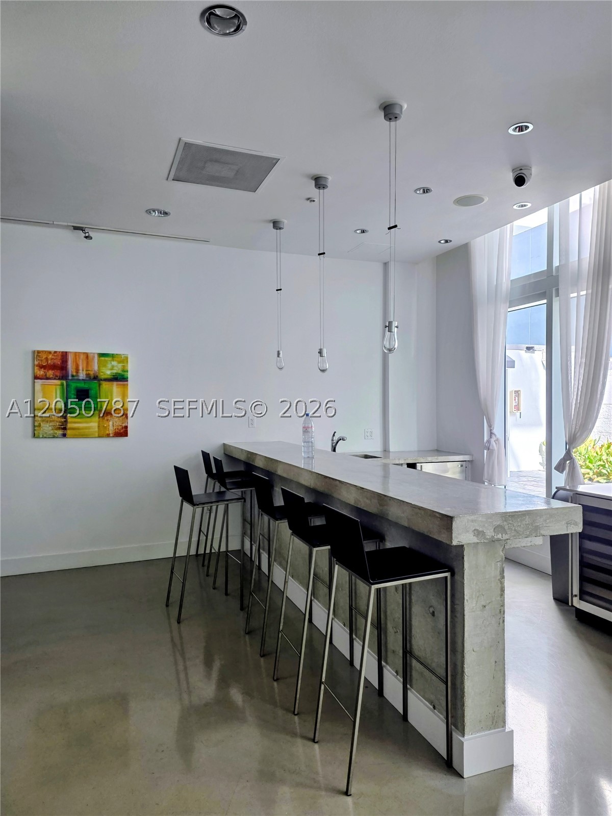 image Loft Downtown I13