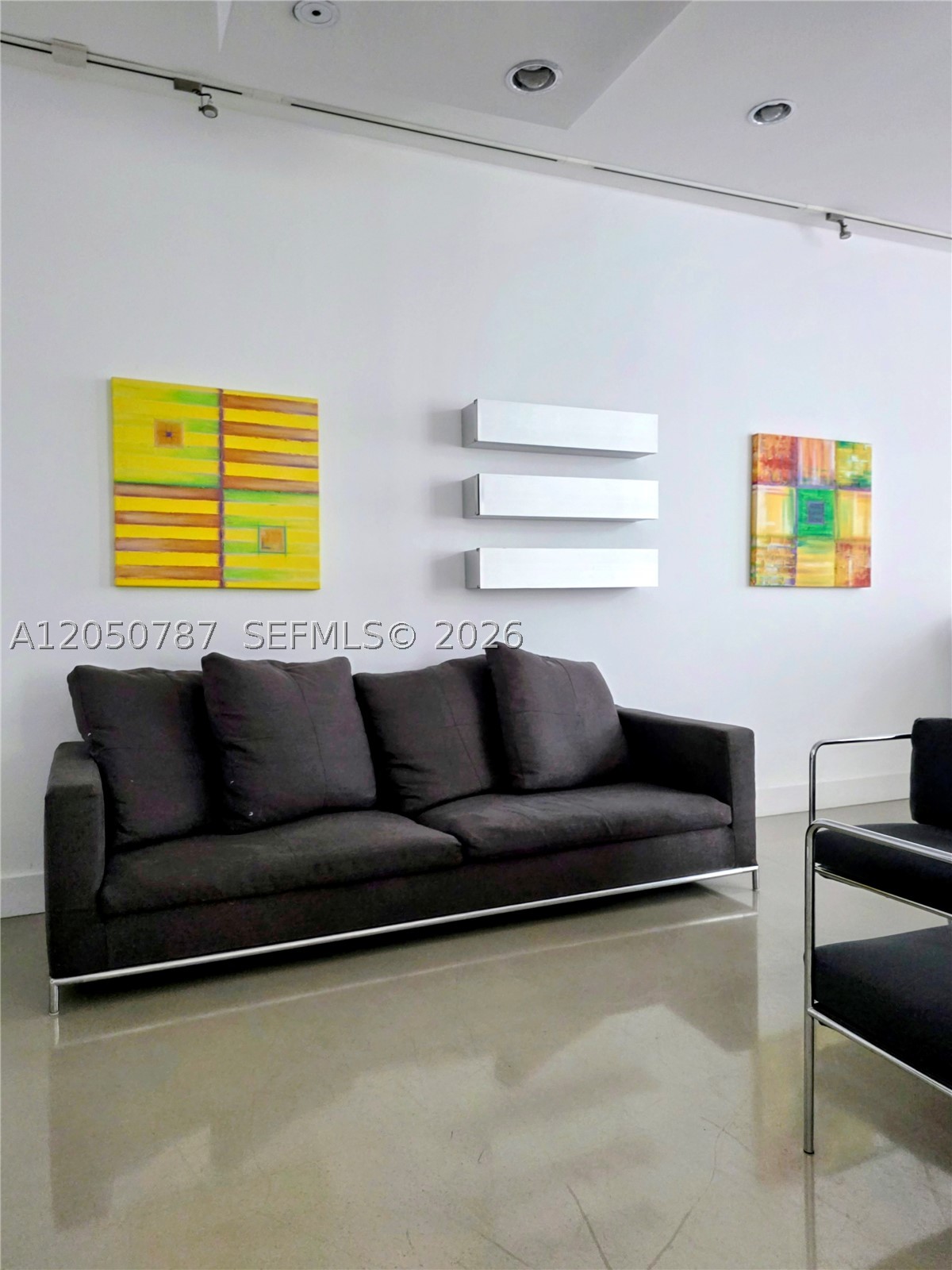 image Loft Downtown I14