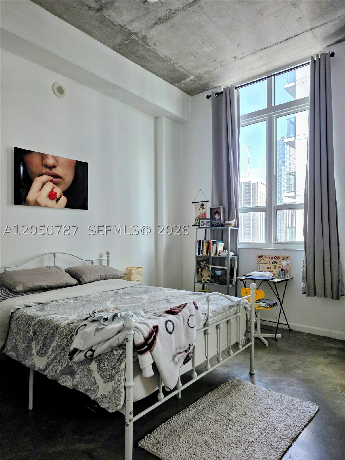 image Loft Downtown I8