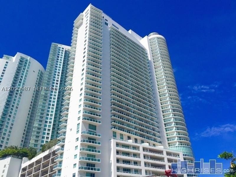 1800 N Bayshore Dr #3014