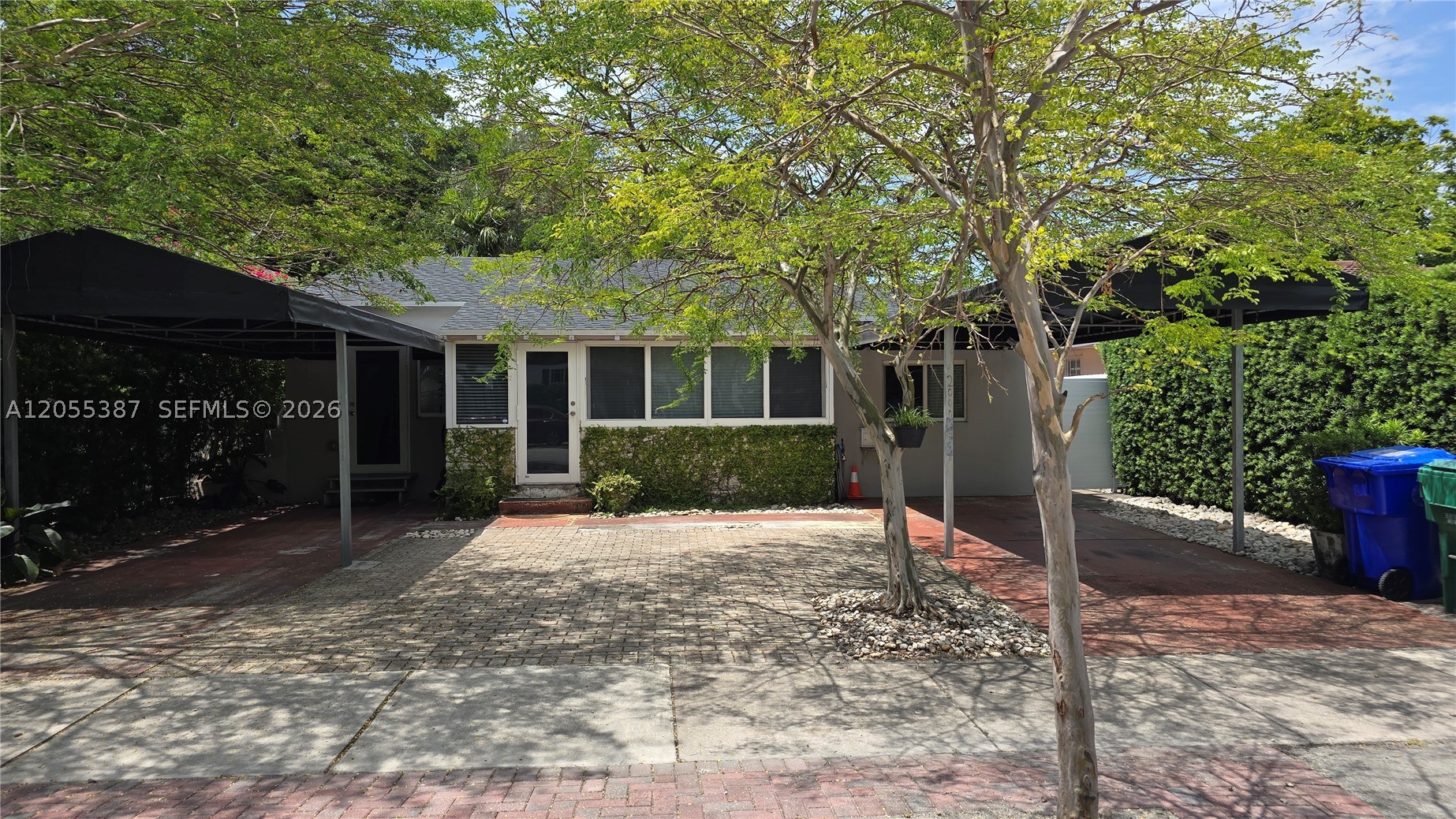 2000 SW 25th St Miami, FL 33133