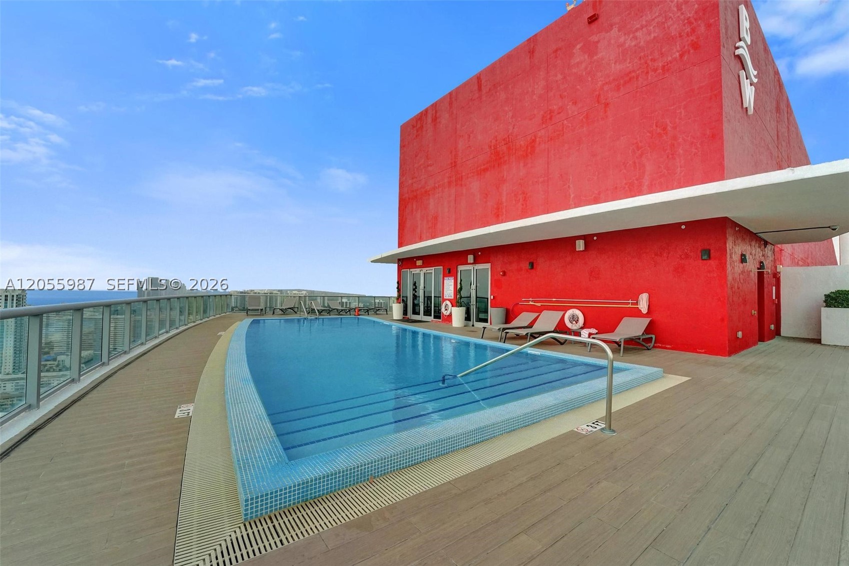 image Beachwalk Condominium107