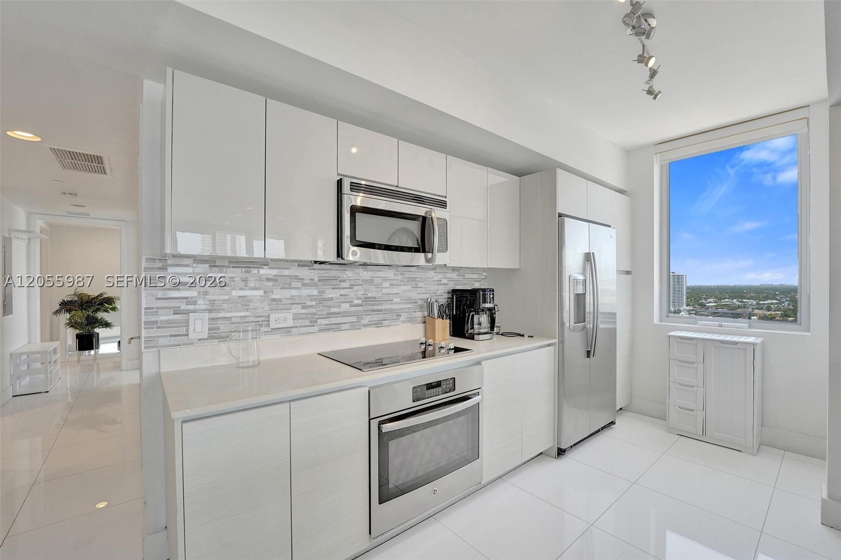 image Beachwalk Condominium47