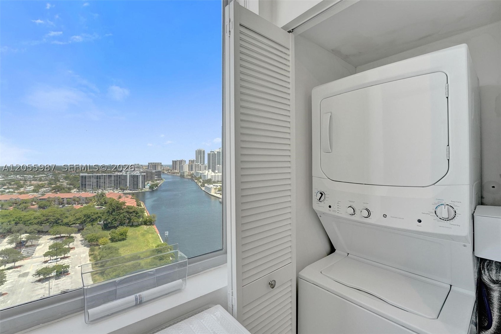 image Beachwalk Condominium50