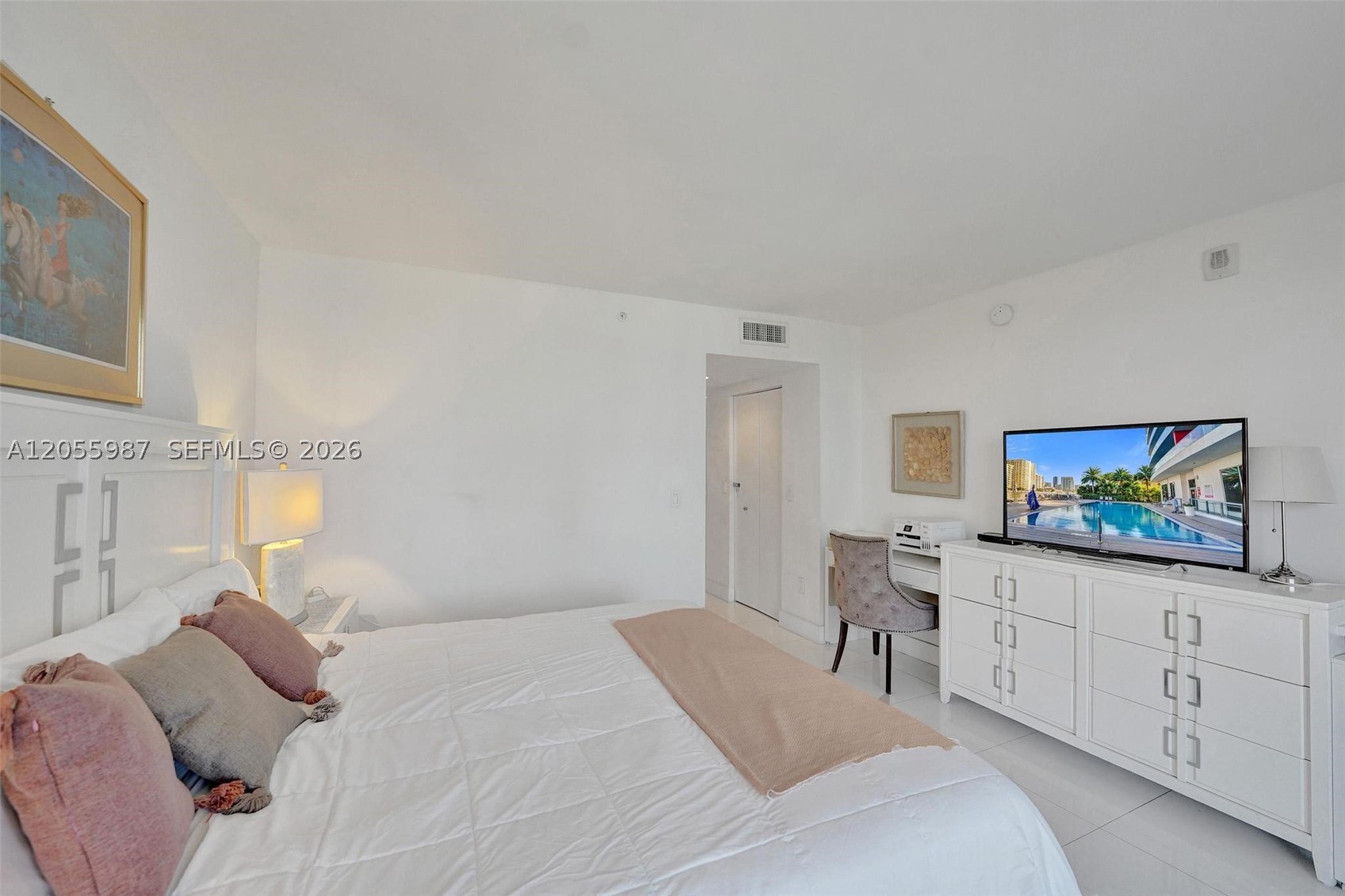 image Beachwalk Condominium65