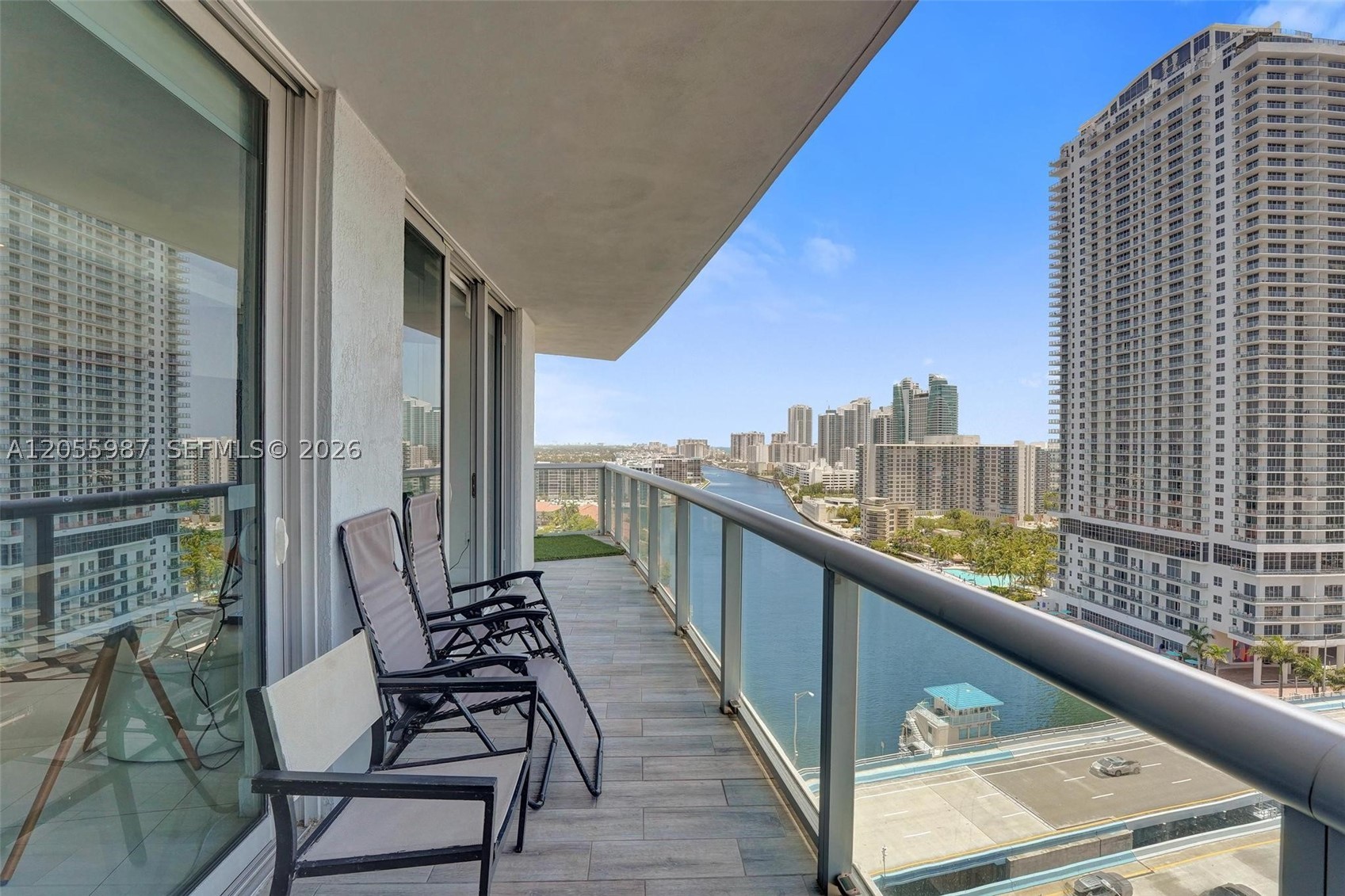 image Beachwalk Condominium73