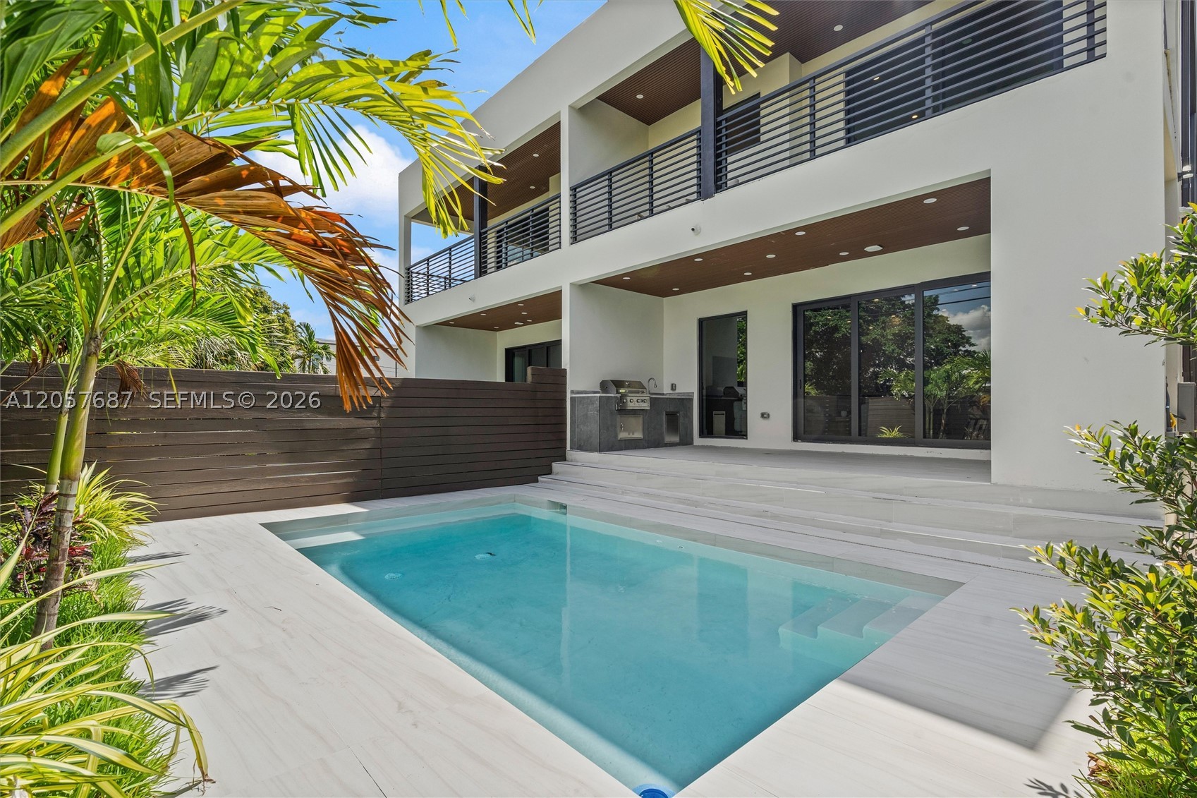 1319 NE 13th Ave Fort Lauderdale, FL 33304
