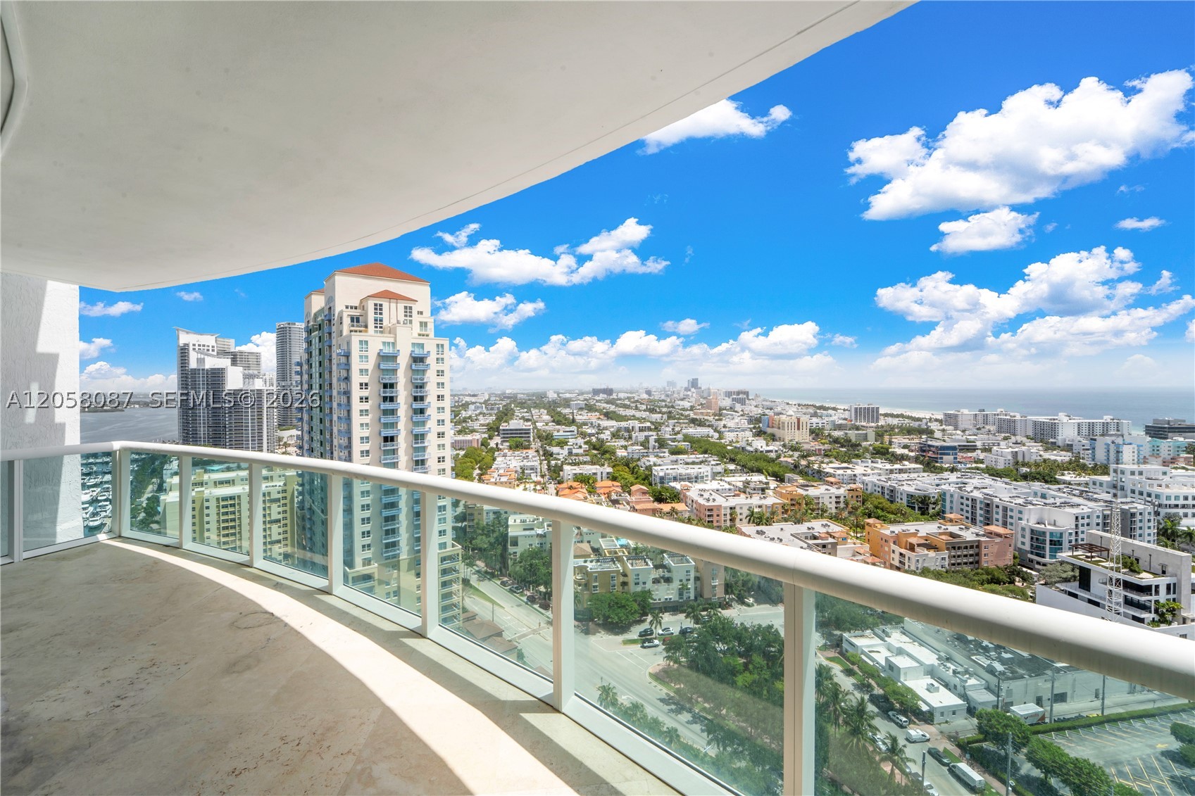 1000 S Pointe Dr #2501 Miami Beach, FL 33139