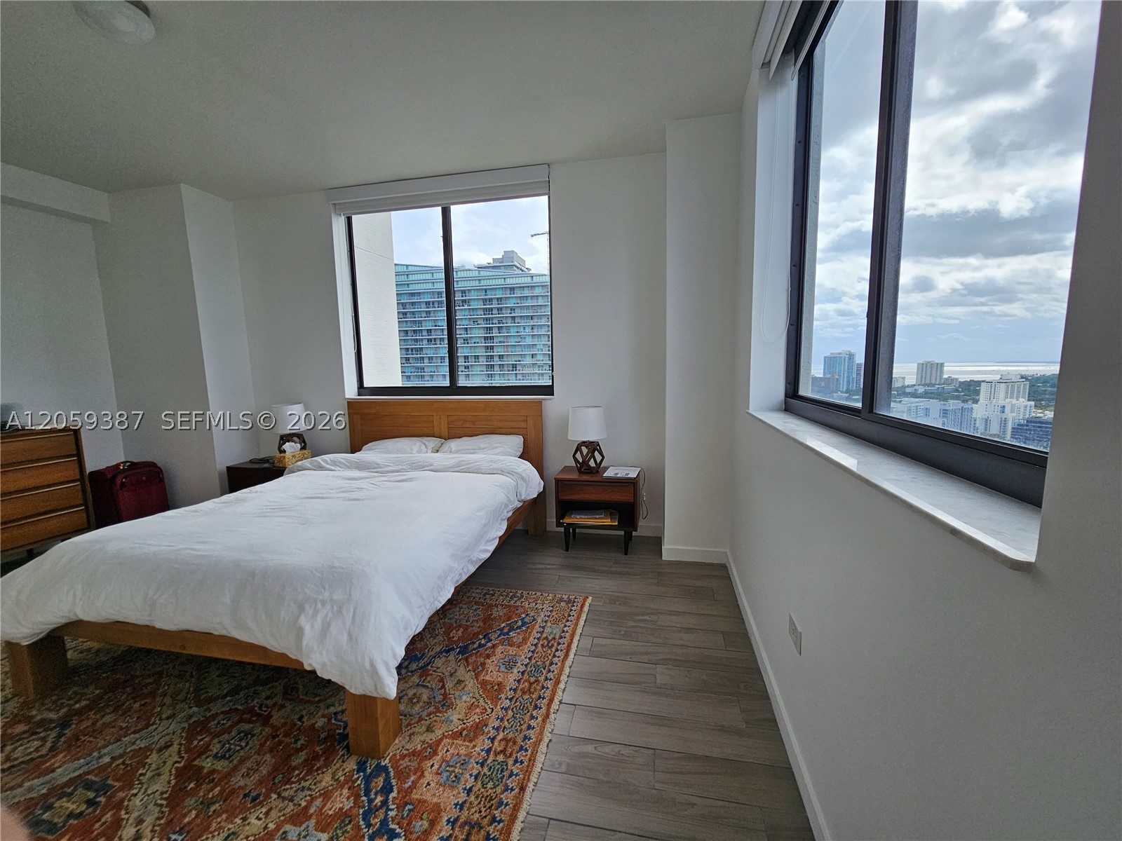 image Nine at Mary Brickell Village9