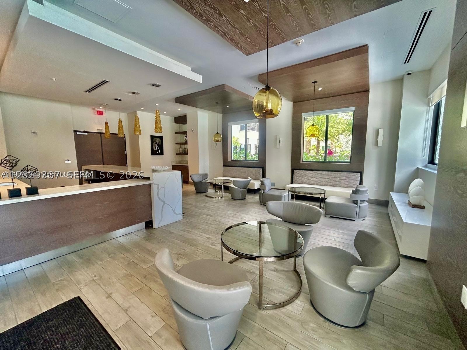 image Nine at Mary Brickell Village27