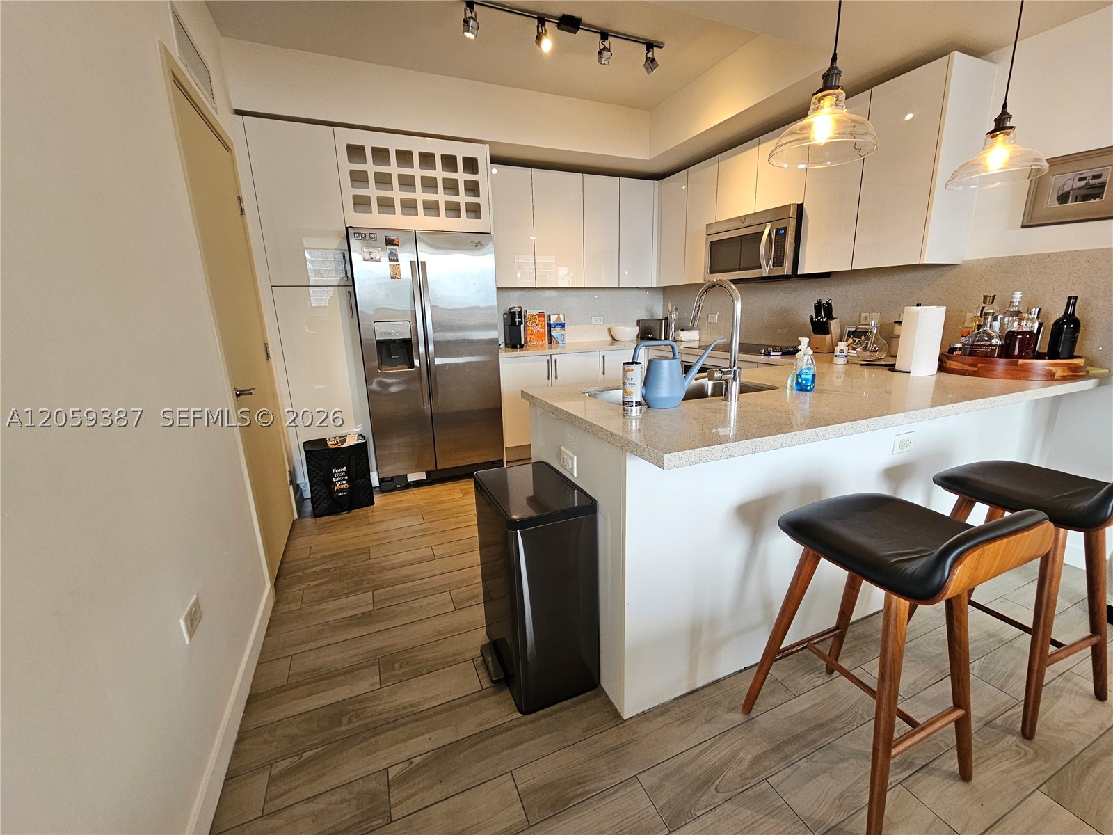 image Nine at Mary Brickell Village3