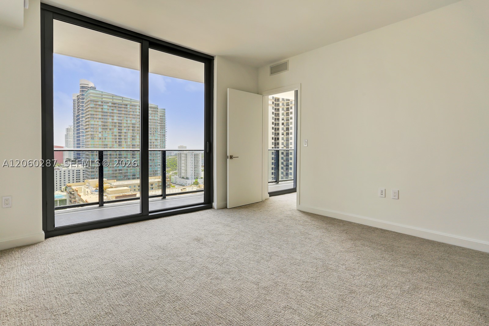 image Brickell Heights East12