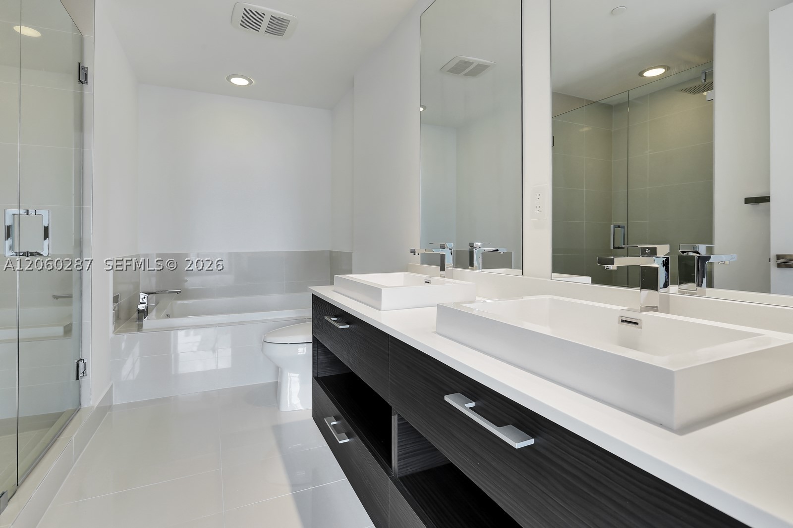image Brickell Heights East13