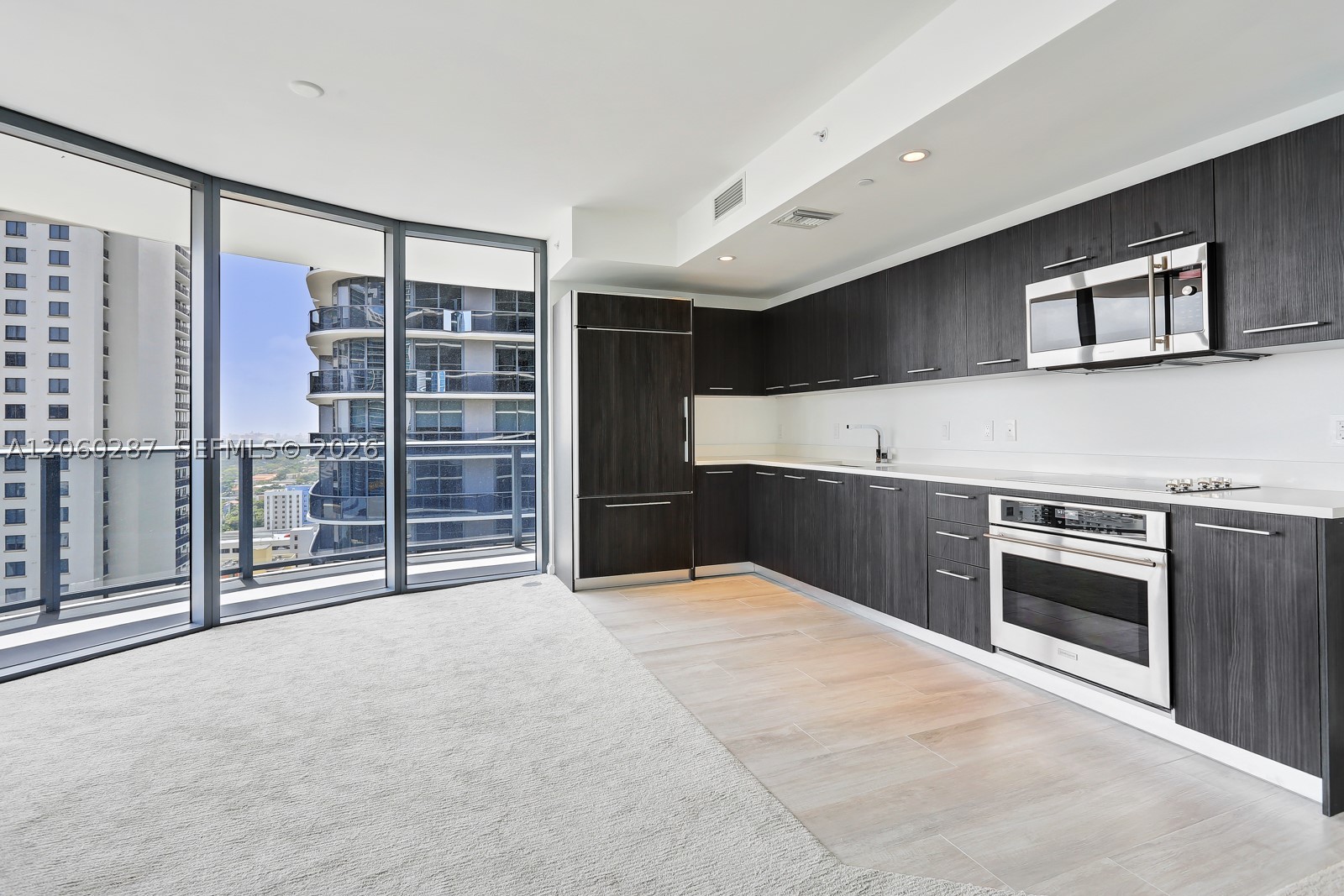 image Brickell Heights East7