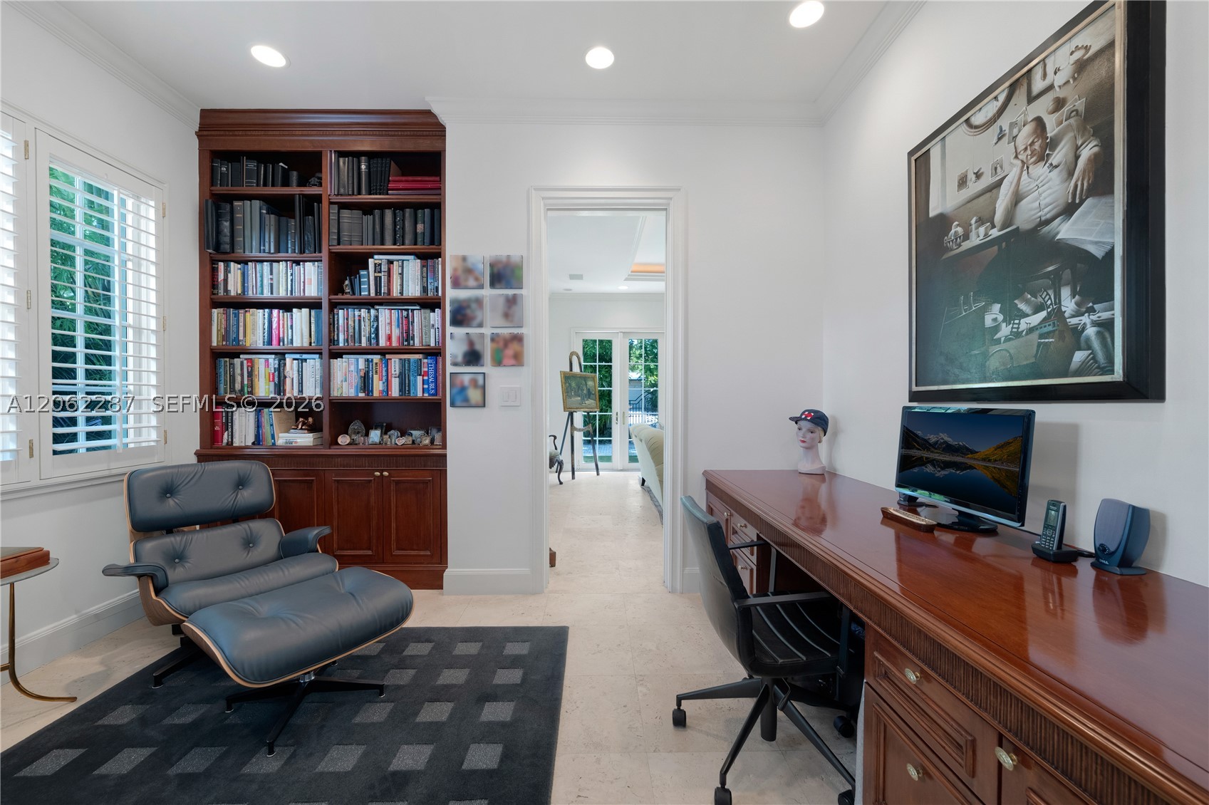 3460 S Moorings Way Miami, FL 33133
