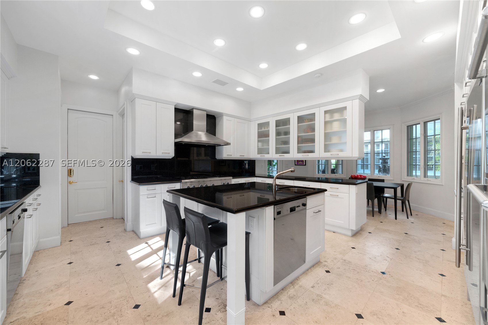 3460 S Moorings Way Miami, FL 33133