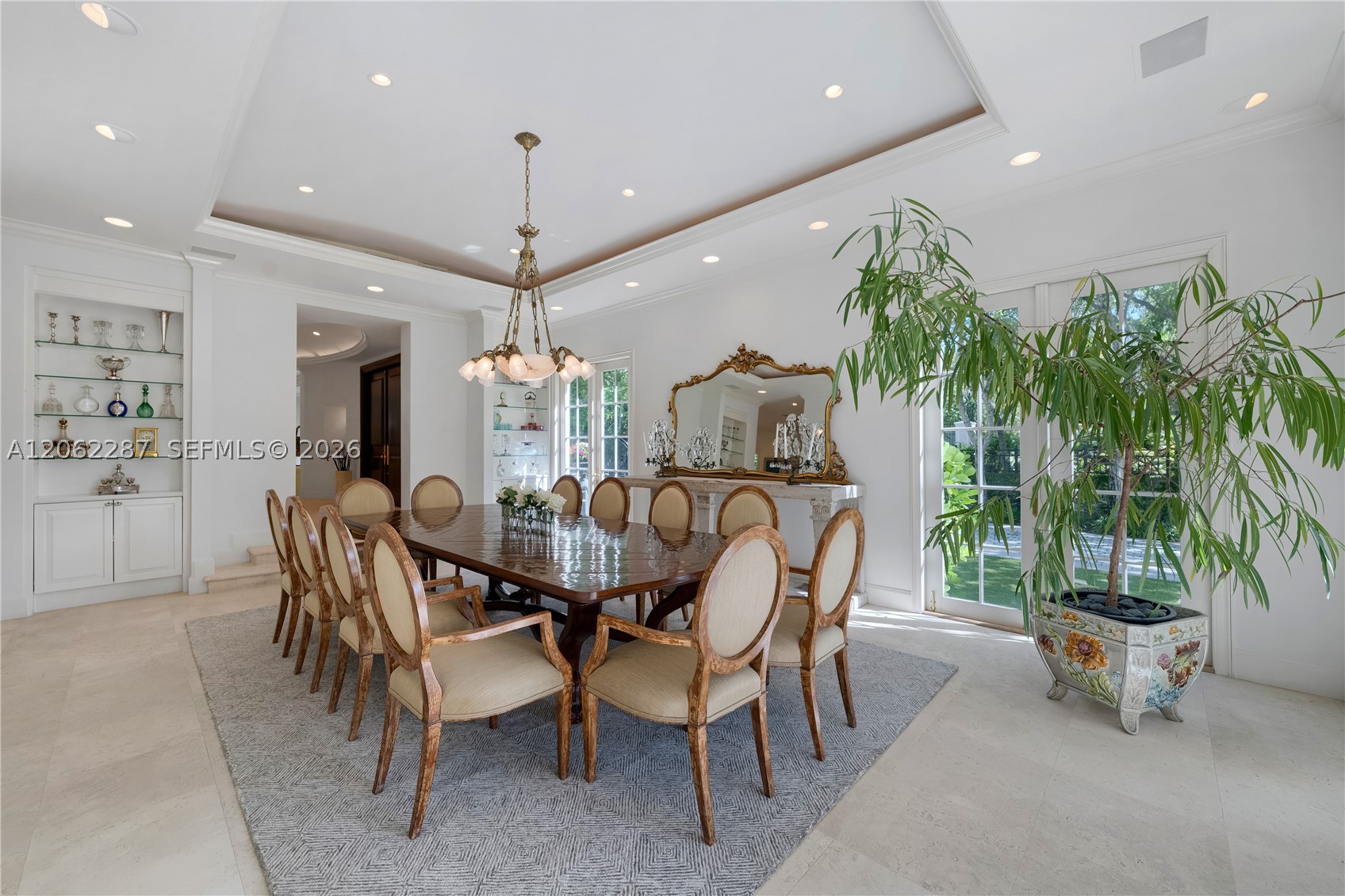 3460 S Moorings Way Miami, FL 33133