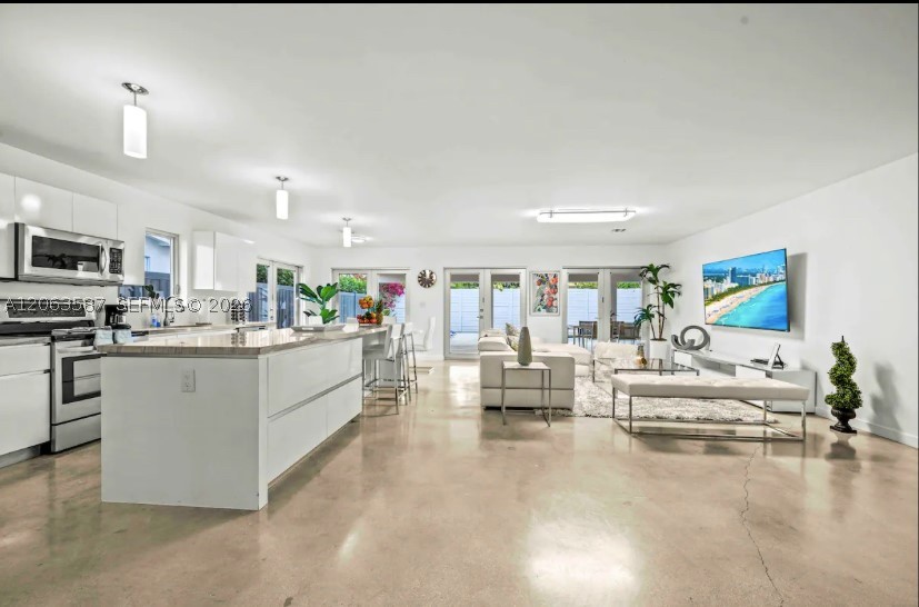 3427 Frow Ave Miami, FL 33133