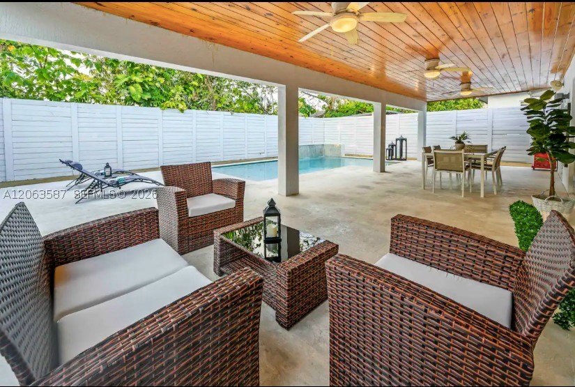 3427 Frow Ave Miami, FL 33133