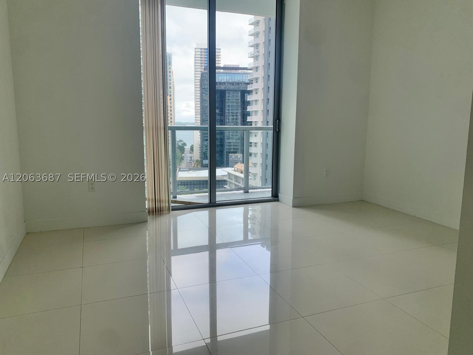 image Axis on Brickell South4