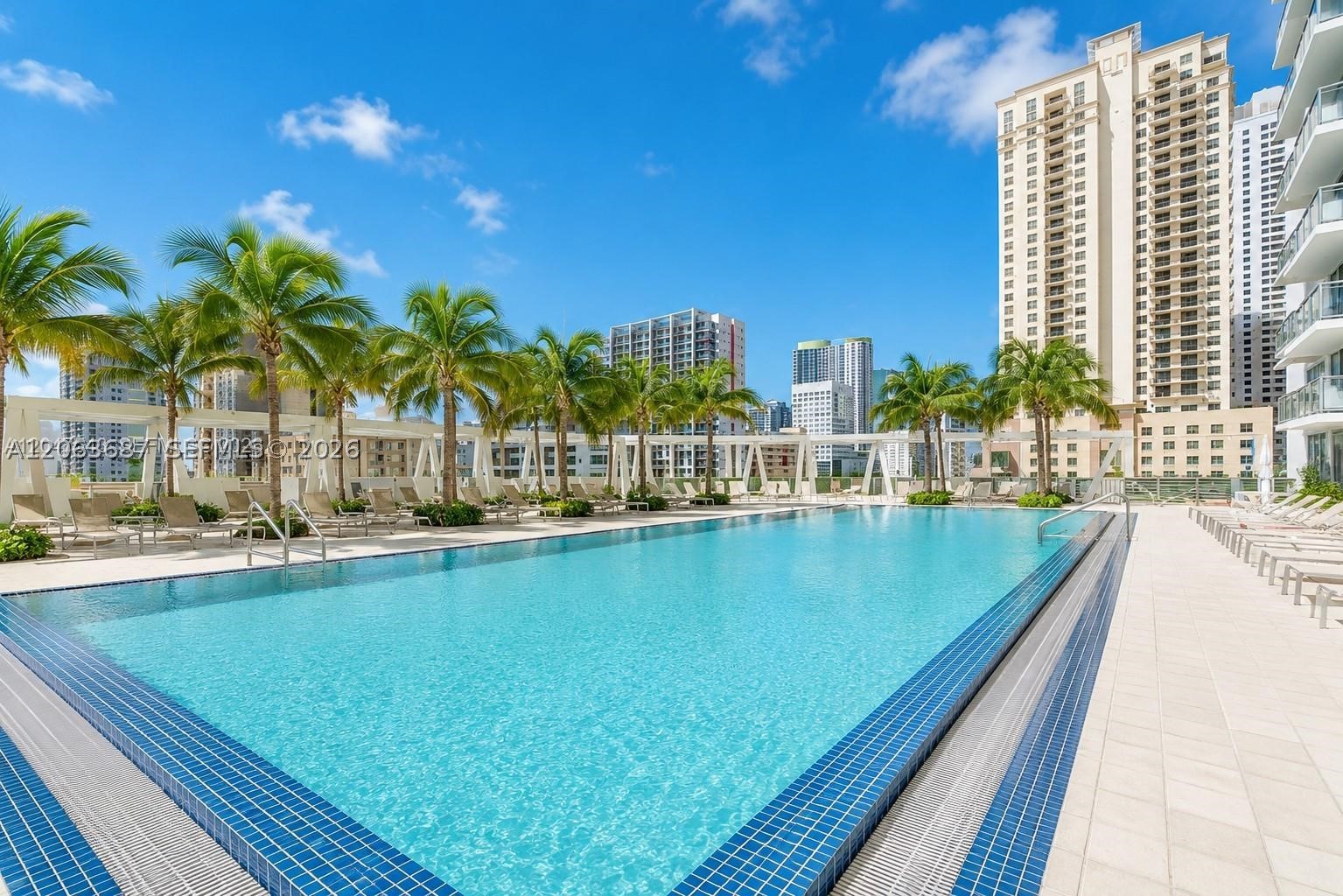 image Axis on Brickell South5