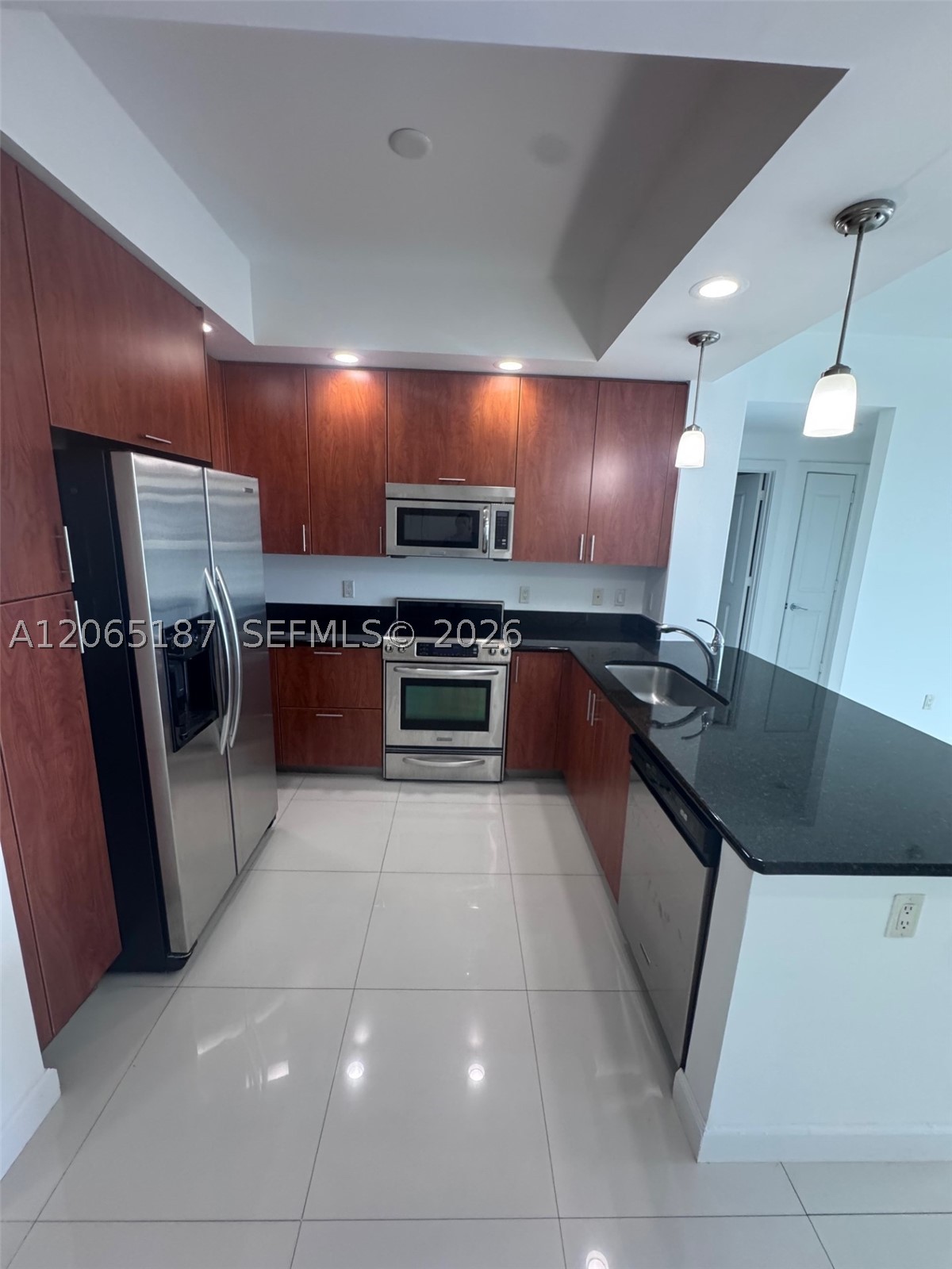 315 NE 3rd Ave #1905