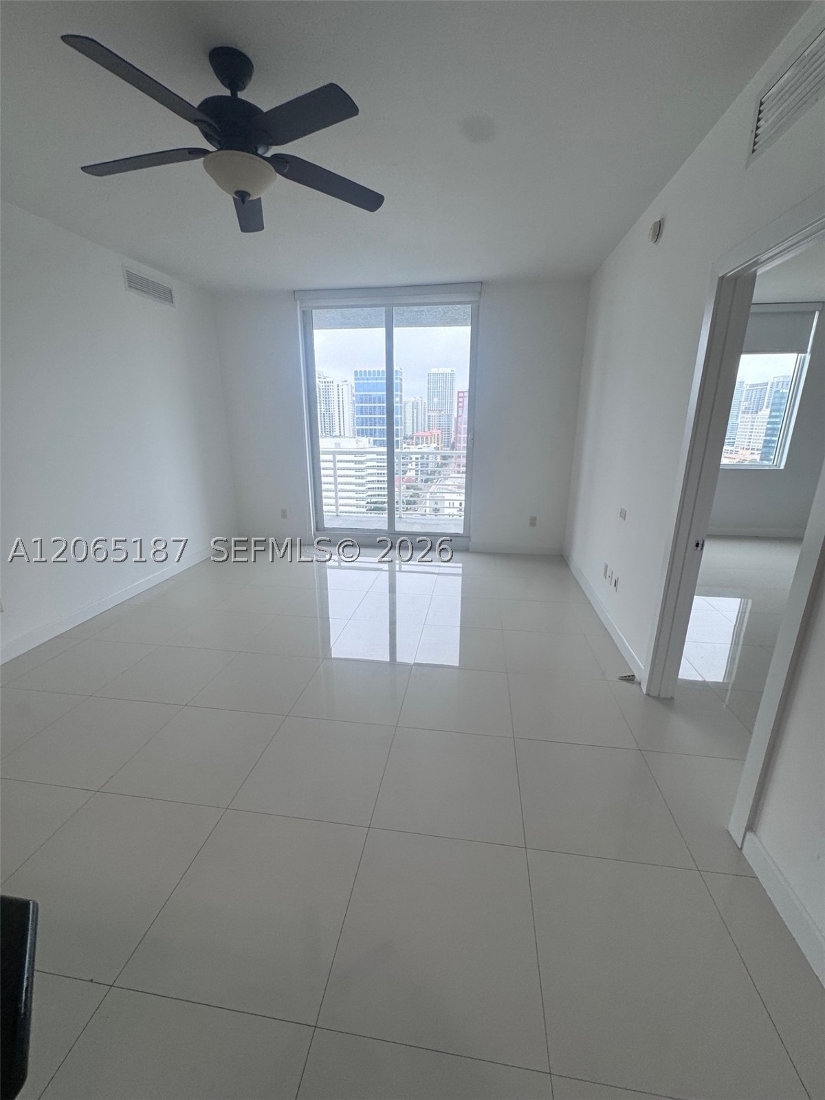 315 NE 3rd Ave #1905 Fort Lauderdale, FL 33301