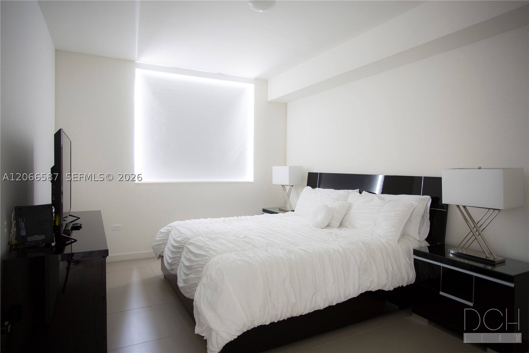 image Nine at Mary Brickell Village14