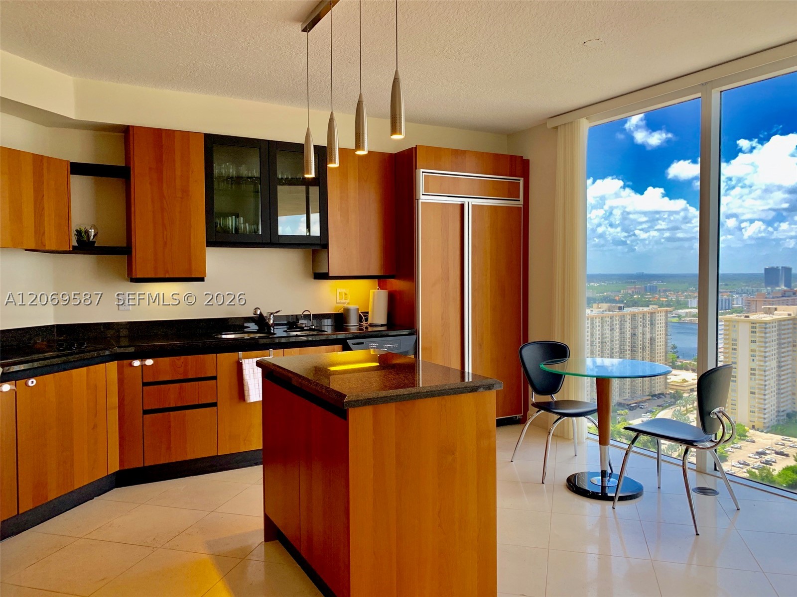 image Pinnacle71