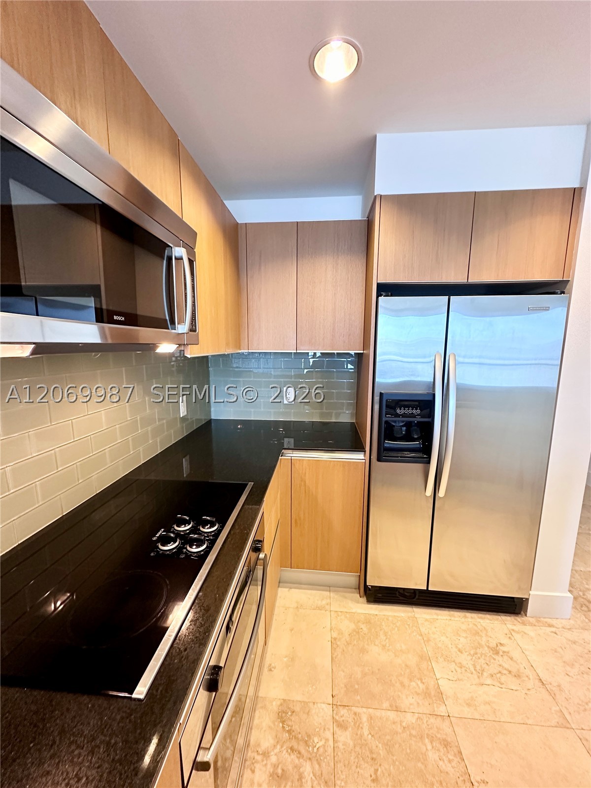 image 1060 Brickell - 10602