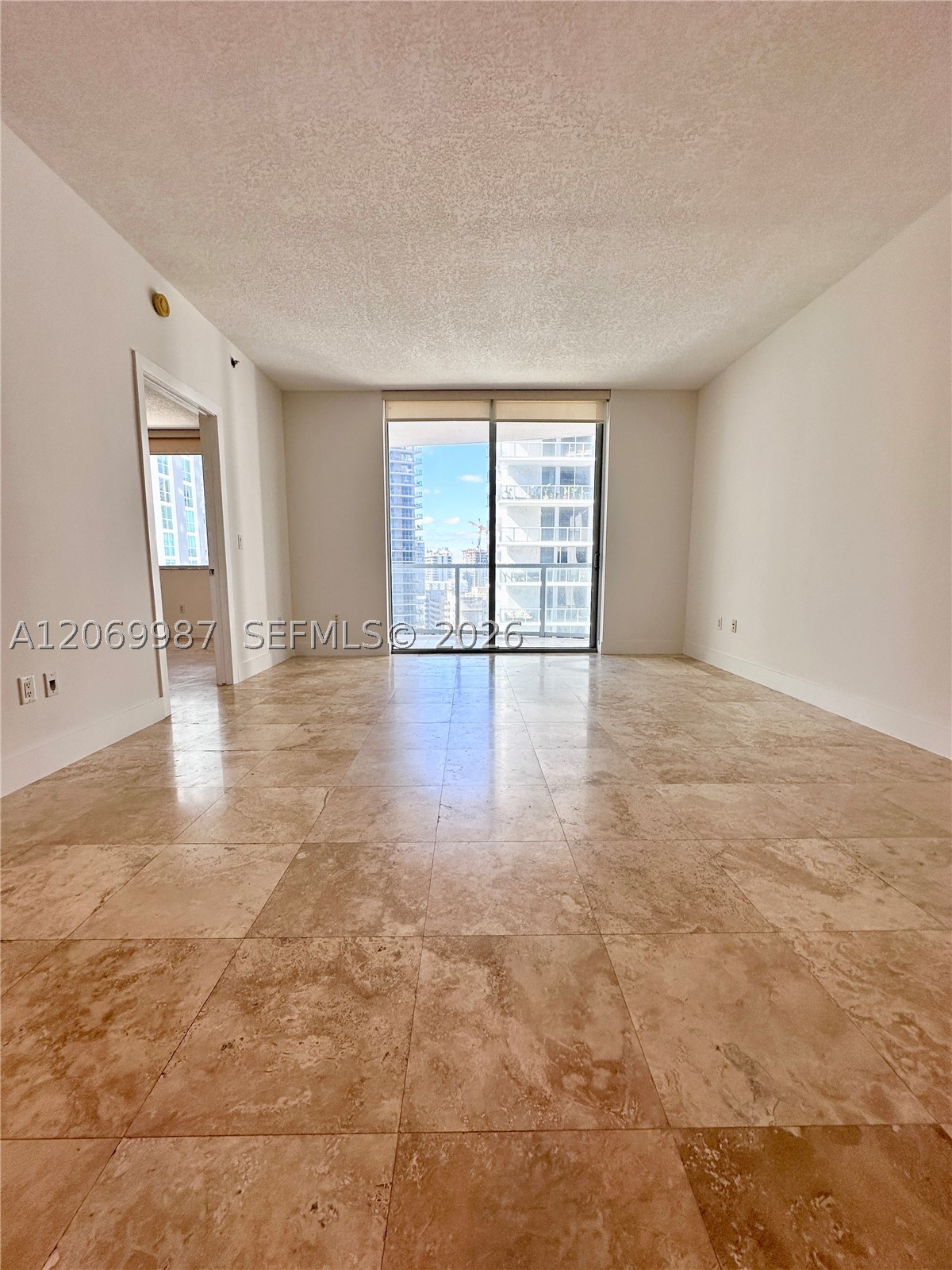 image 1060 Brickell - 10605