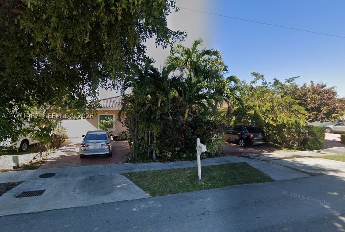 1220 SW 139th Ave Miami, FL 33184