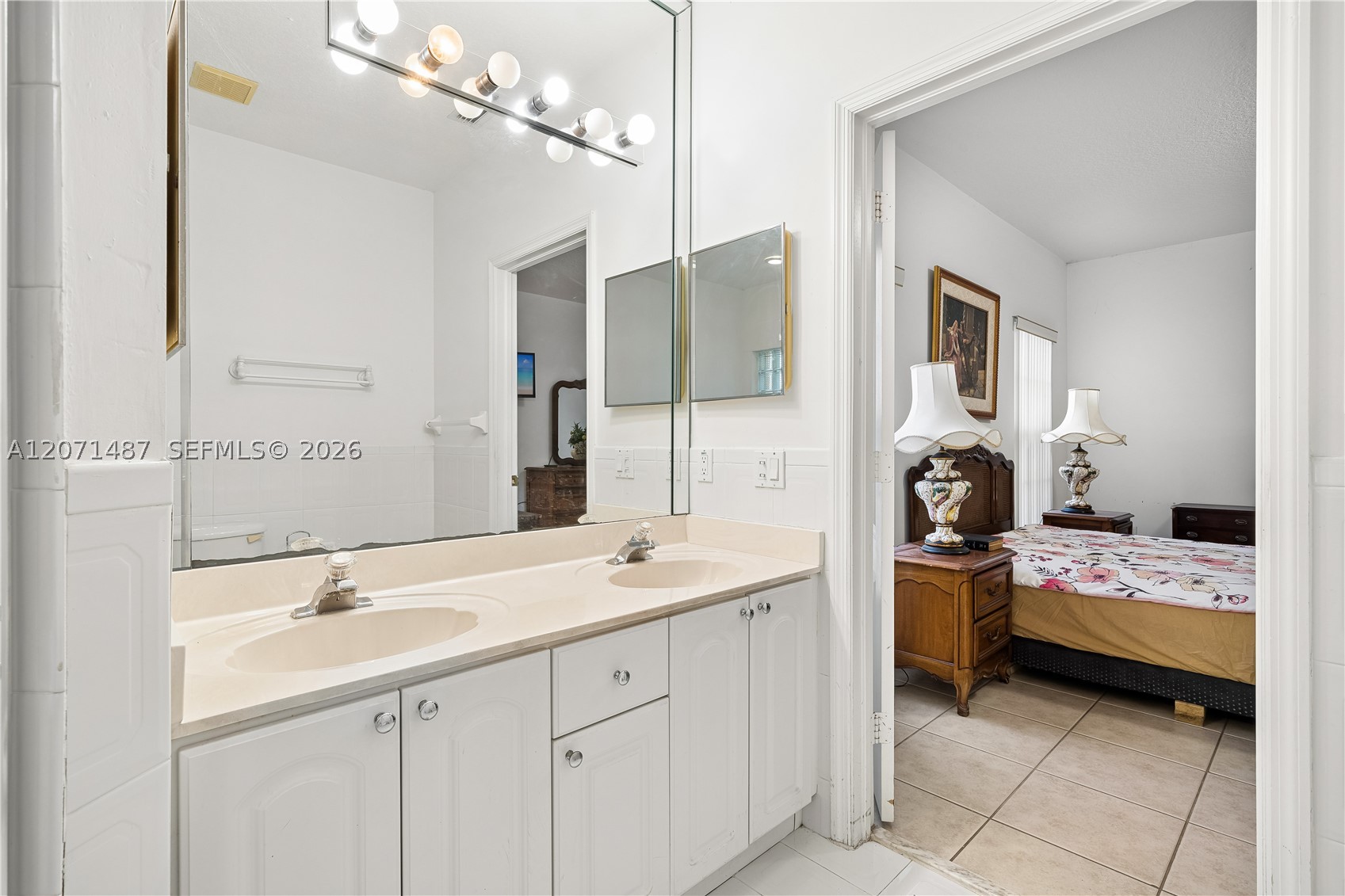 1220 SW 139th Ave Miami, FL 33184